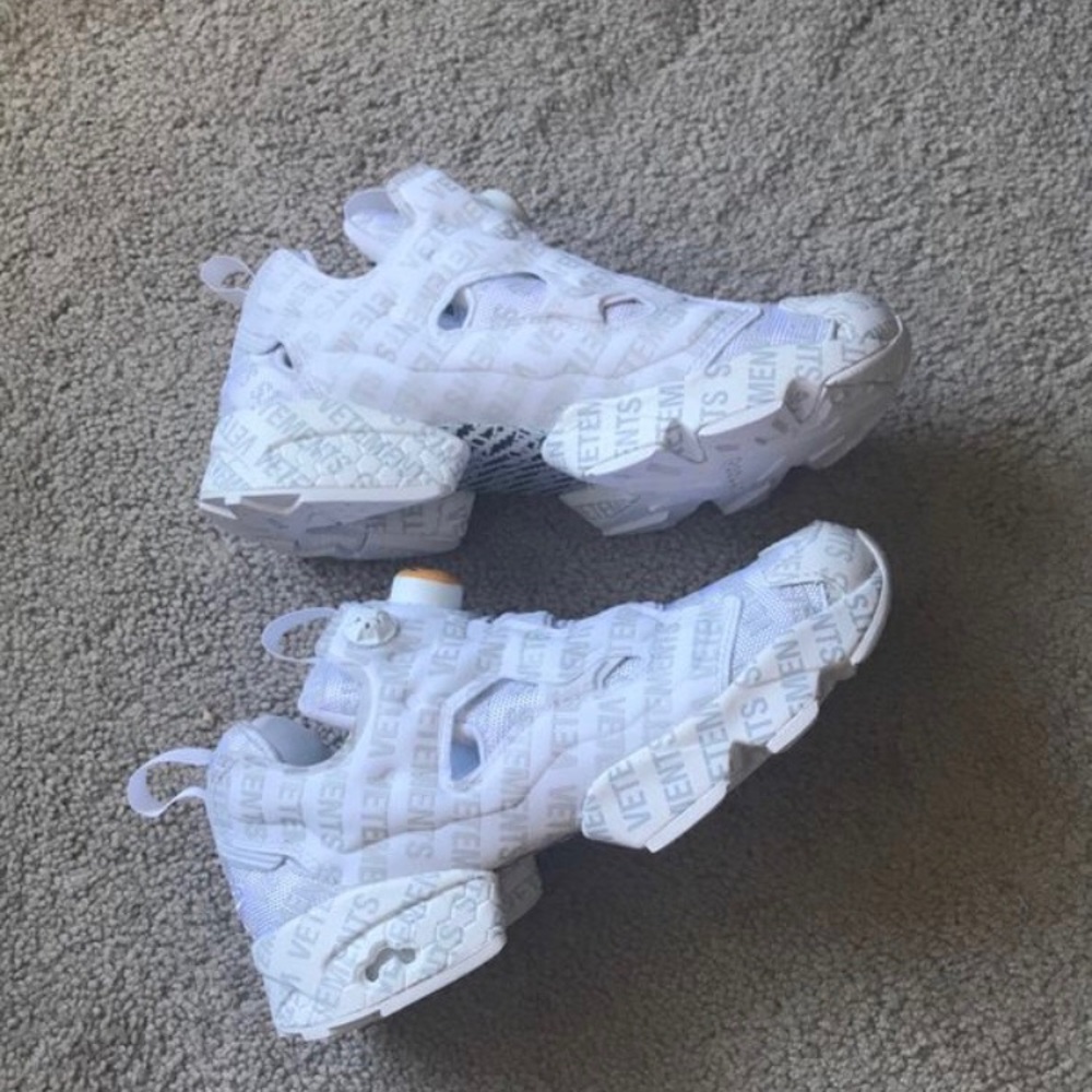 Reebok Fury Vetements Emoji White - Picture 5 of 8